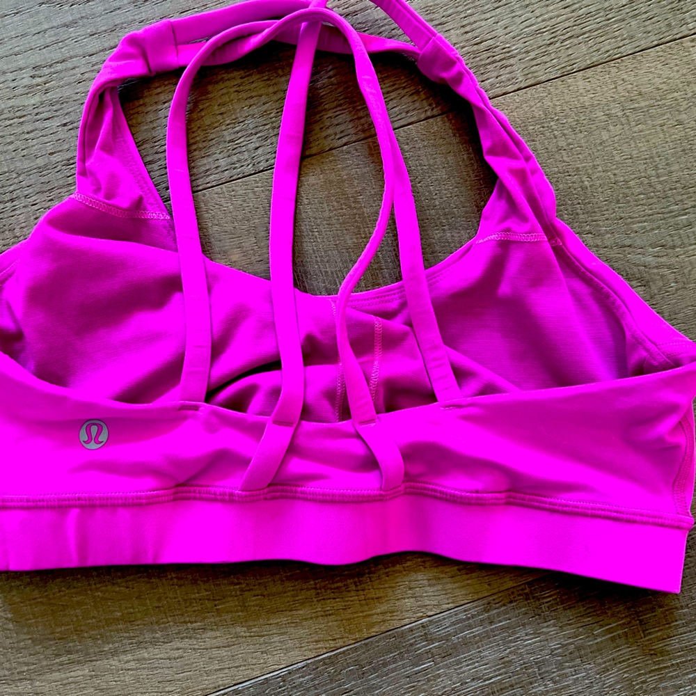 Lululemon size 8 hot pink workout bra
